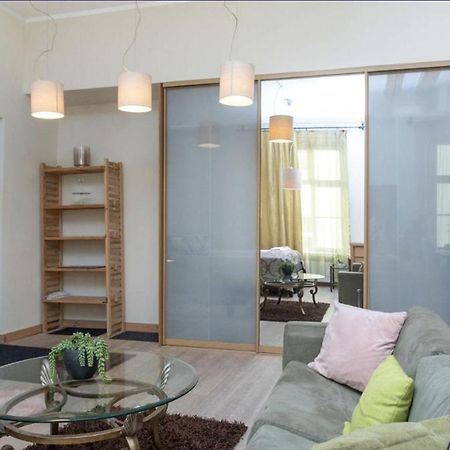 Spacious Studio Apartment In The Heart Of Old Town Tallinn Luaran gambar